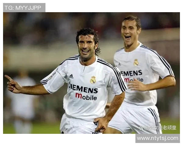 足球明星耀眼时刻：回顾足坛传奇人物的巅峰表现与精彩瞬间